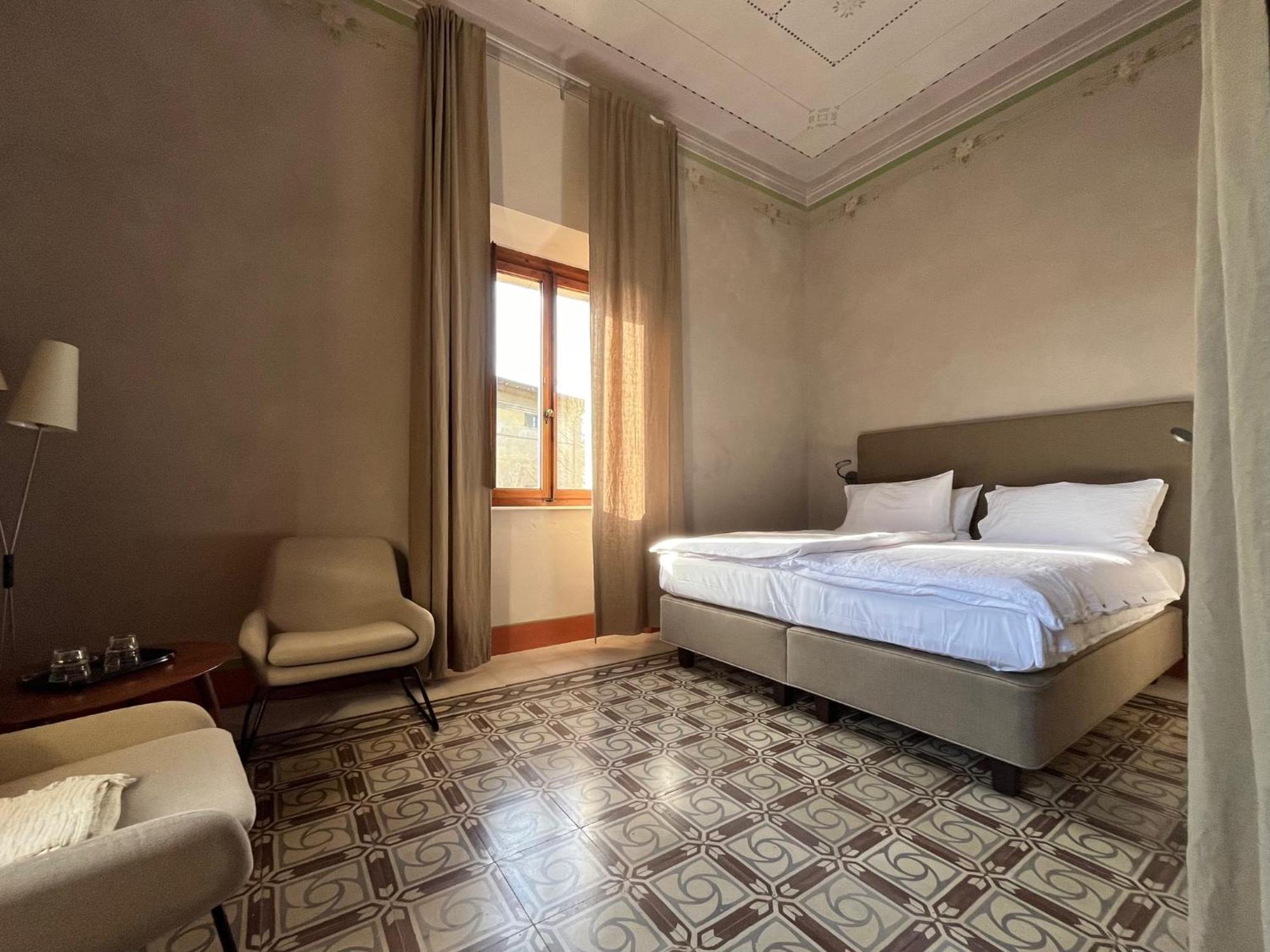 B&B Lo Scudaio Palazzo Marchionneschi Montescudaio Exterior photo