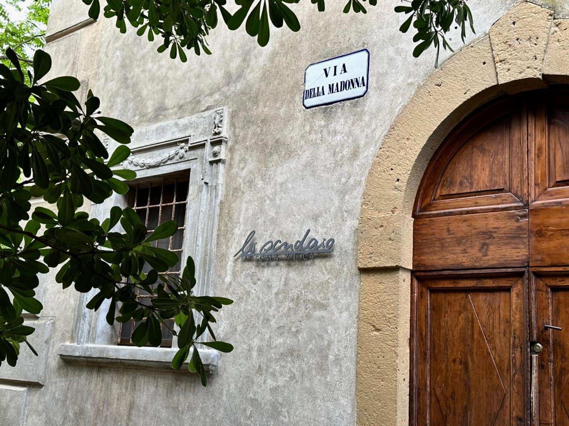 B&B Lo Scudaio Palazzo Marchionneschi Montescudaio Exterior photo